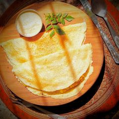 A picture of Instant Suji Oats Masala Dosa.
