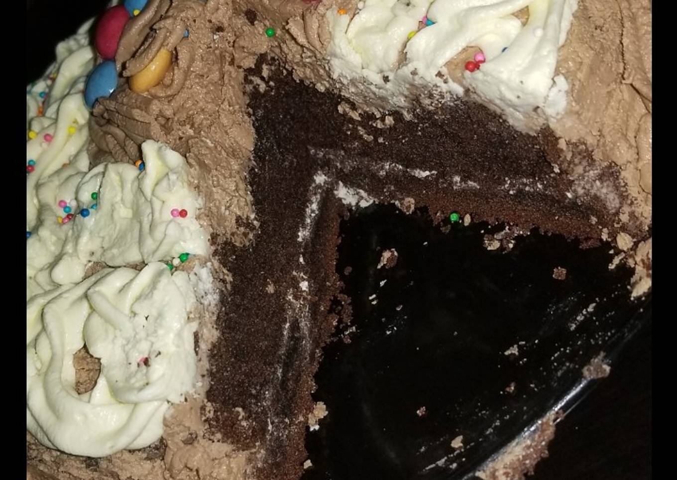 Recipe of Homemade Simple moist chocolate cake with butter icing
frosting