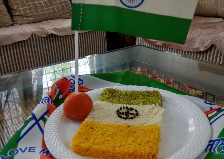 Simple Way to Prepare Homemade Tiranga chawal