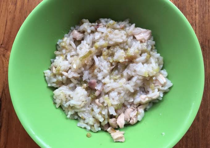 Cara bikin MPASI 1 Tahun Keatas
Nasi Tim Ayam Brokoli