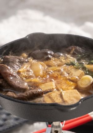 A picture of Sukiyaki ratio of warishita sauce.