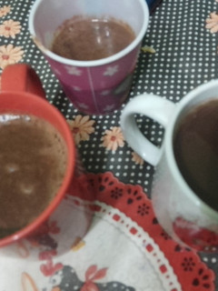 Una foto de Chocolate caliente ☕