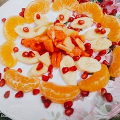 A picture of Fruit Salad.