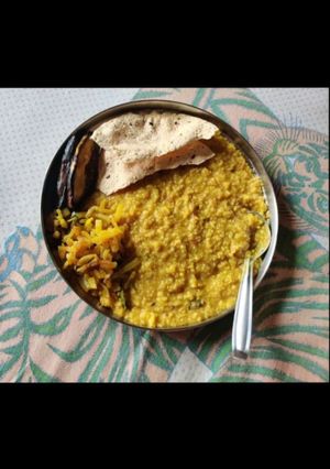খিচুড়ি(Khichuri recipe in Bengali) রেসিপির প্রধান ছবি