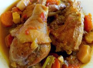 Foto principal de Gallina estofada al masala powder y aceto balsámico de Módena