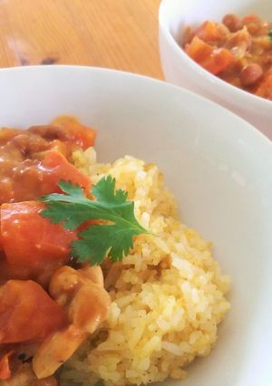 A picture of Chicken ＆ Chili Beans.
