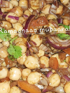 A picture of Quick Chickpea salad.