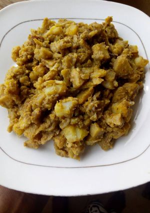 A picture of Sweet potato and unripe plantain porriage.