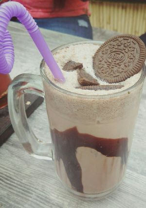 A picture of Oreo shake.