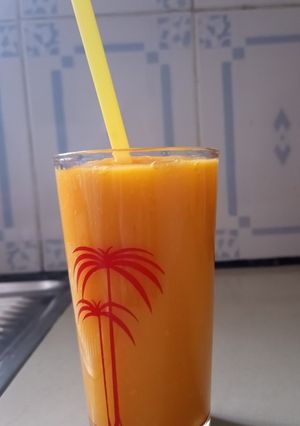 A picture of Mixed fruit juice.