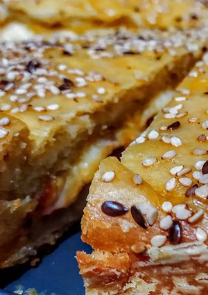 Una foto de PAN RELLENO Con🍅Tomate...!