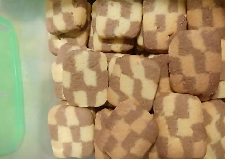 Langkah Mudah untuk Membuat Domino Cookies yang Enak Banget