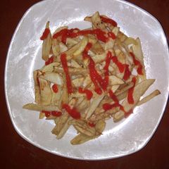 A picture of French fries.