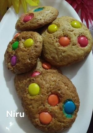 A picture of Eggless Gems Cookies.