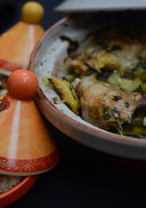 Foto principal de Contramuslos de pollo en olla tajine