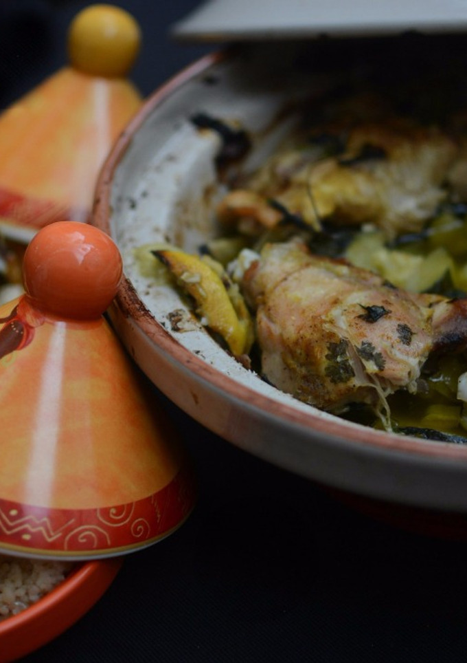 Una foto de Contramuslos de pollo en olla tajine