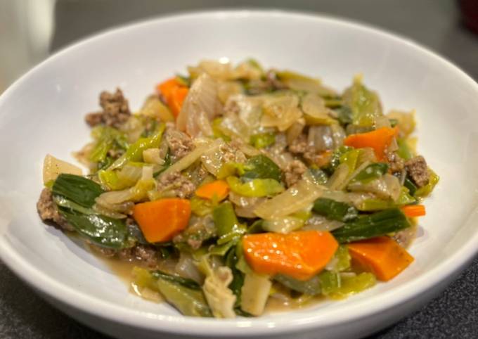 Syrian style leek stew with ground meat