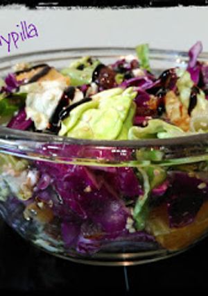 Una foto de Ensalada de col lombarda