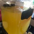 Agua de frutas, súper liviana y fresca! Para llegar a los dos litros diarios recomendados!!