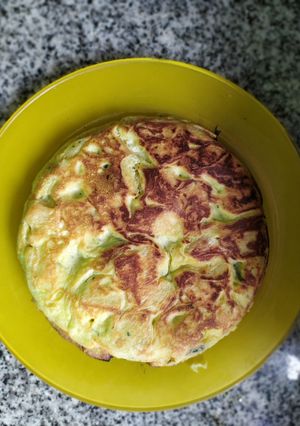 Foto principal de Mini tortilla de papas con queso y albahaca 🌻