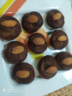 चॉकलेट अप्पे (chocolate appe recipe in Hindi) रेसिपी मुख्य फोटो