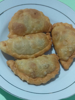 Foto resep Pastel isi Kentang Daging Sapi