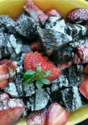 A picture of Chocolate Cake Strawberry Salad.