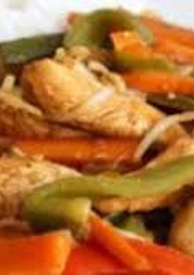 Una foto de Cazuela pollo y verduras