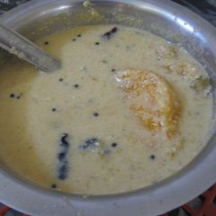 A picture of Mambazha(ripe mango) pulisseri.