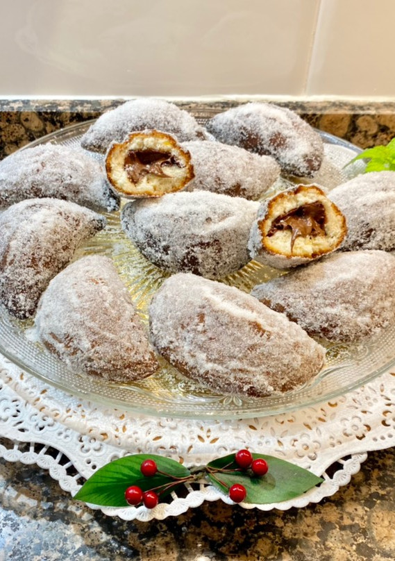 Una foto de Panecillos fritos rellenos de Nutella