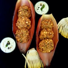 A picture of Banana flower vadai.