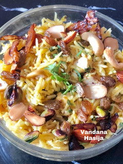 A picture of Kashmiri Pulav...Loaded with dry fruits,saffron and nuts,rich.