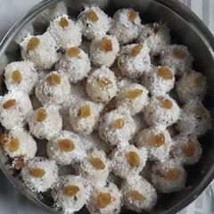 Khoya coconut ladoo A picture of Khoya coconut ladoo.
