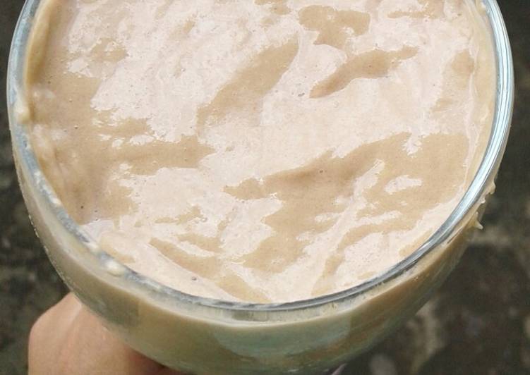 Dalgona Milo dengan Whipped Cream