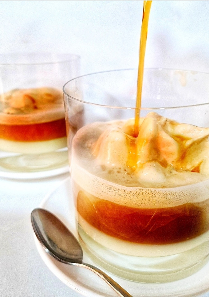Una foto de Affogato italiano de café con crema de whisky