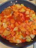 Bacalao con patatas y carlotas con tomate 😋😋😜