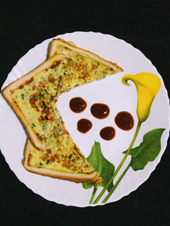 A picture of No Bread Veggie Egg Toast.