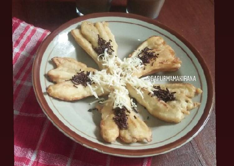 Cara Memasak Cepat 17. Pisang Kipas Tabur Keju Meses Gurih Mantul