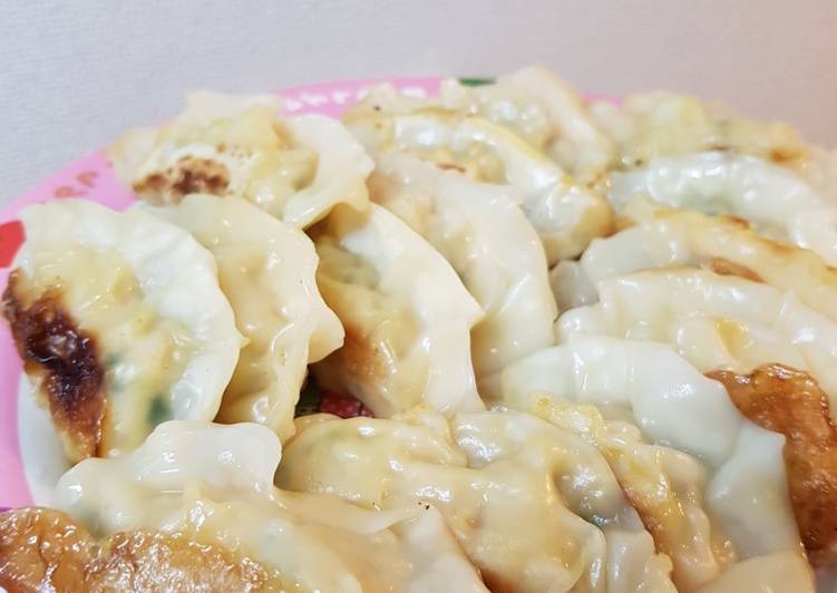 Gyoza Ayam & Udang