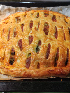 Una foto de Pastel de hojaldre y verduras