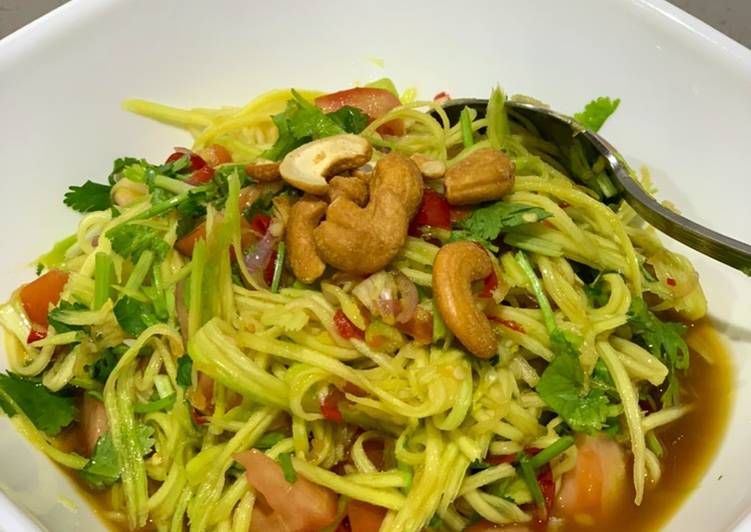 Recipe of Speedy Spicy Thai Mango Salad