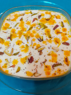 બાંસુદી (Basundi Recipe In Gujarati) રેસીપી મુખ્ય ફોટો