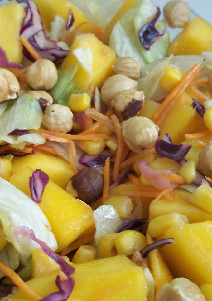 Una foto de Ensalada de mango 4 estaciones