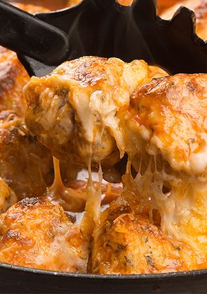 Una foto de Albóndigas de pollo gratinadas 🤩🍗