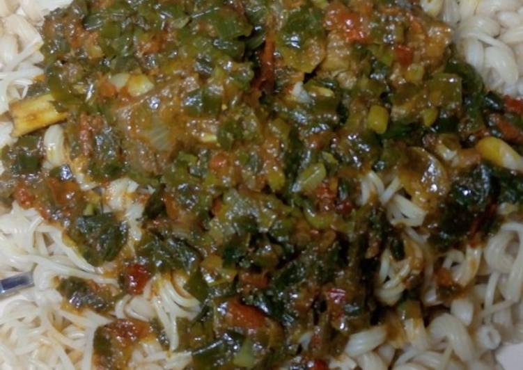 Get Healthy with Macaroni and spaghetti with spring onion Sauce