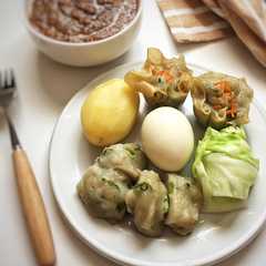 Siomay bumbu kacang রেসিপির প্রধান ছবি