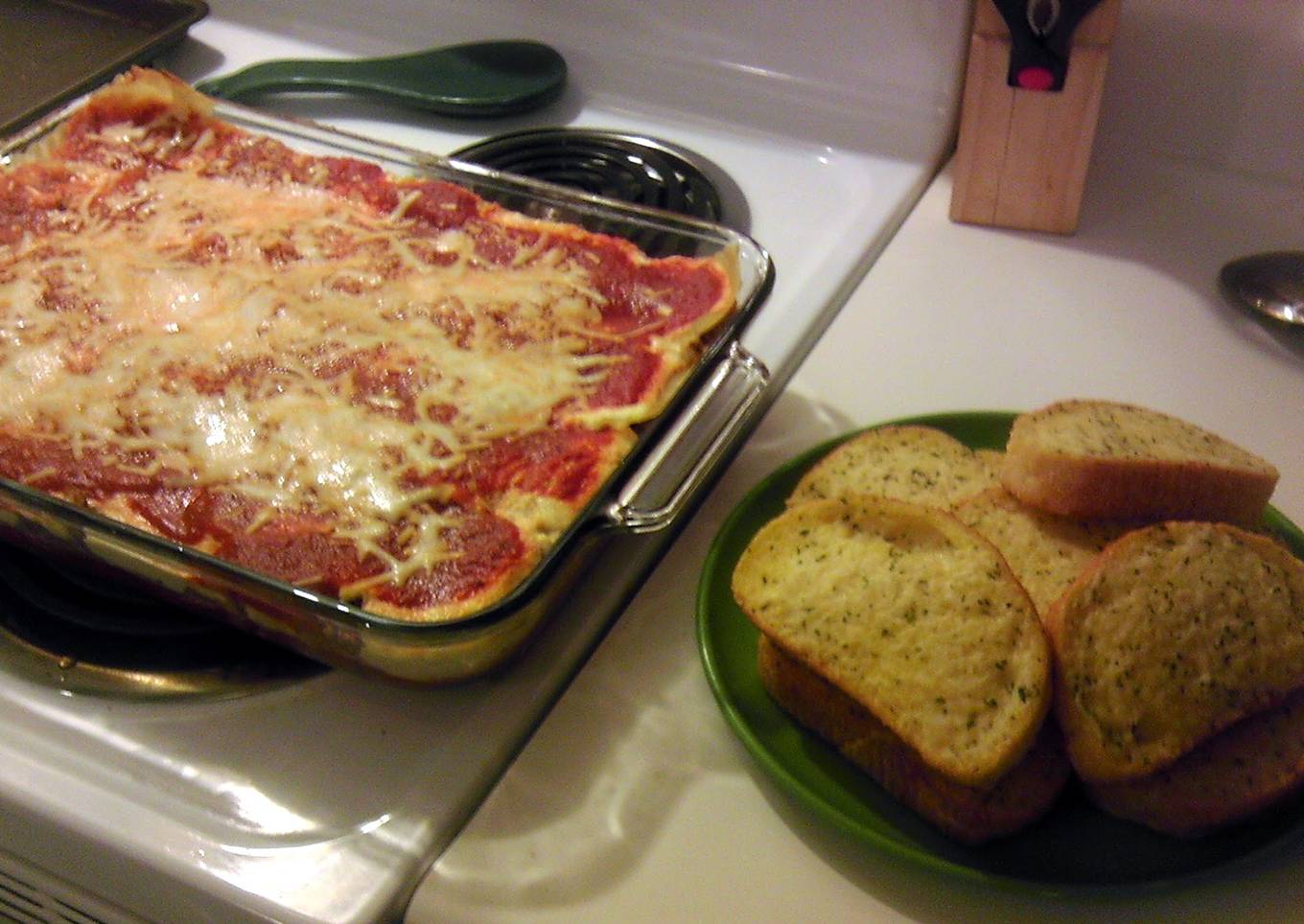 luuuzzonnyyuhh(lasagna)