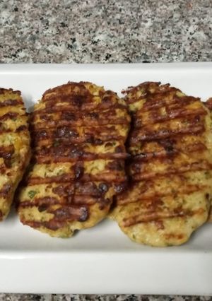 A picture of Chicken grill kabab.