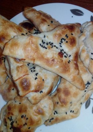 صورة لوصفة فطاير مشوية بجبنة القشقوان
