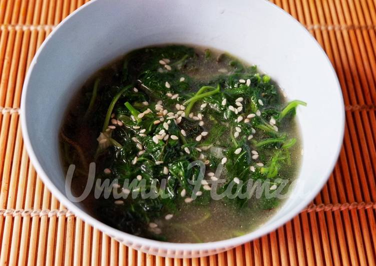 Tumis bayam ala Korea